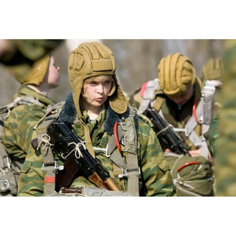 russian paratrooper