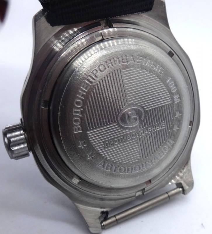 Russian Wrist Watch 12/24 Hours Vostok Automatic K-35 32 Jewels 100 M